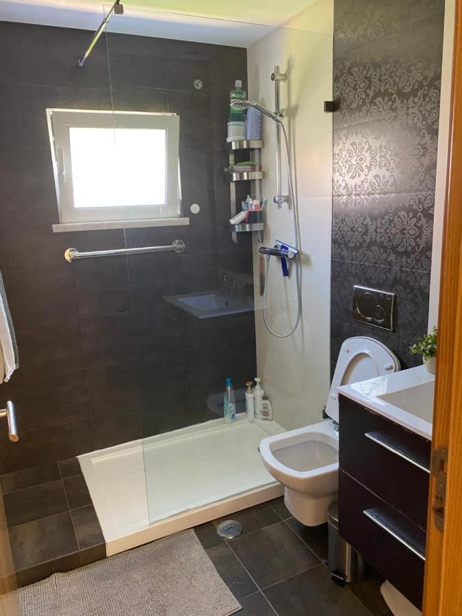 Zion Guest House Алмада Экстерьер фото