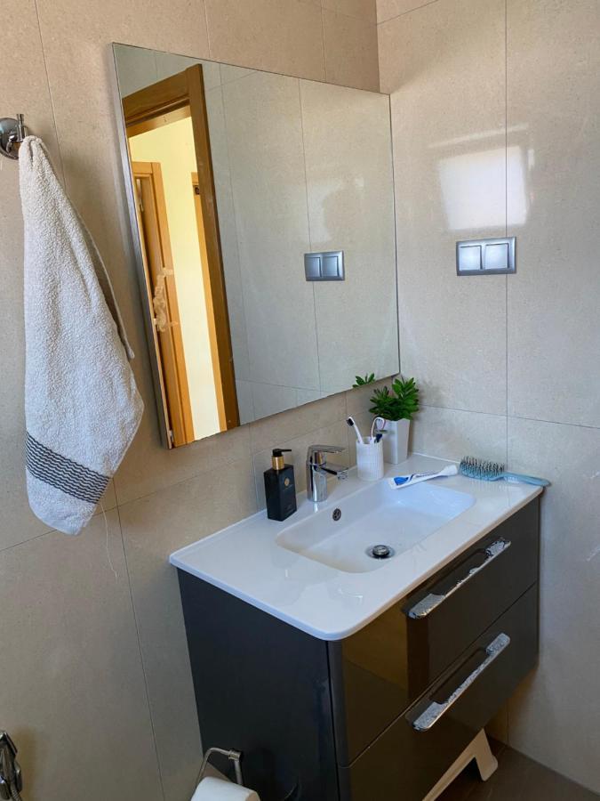 Zion Guest House Алмада Экстерьер фото