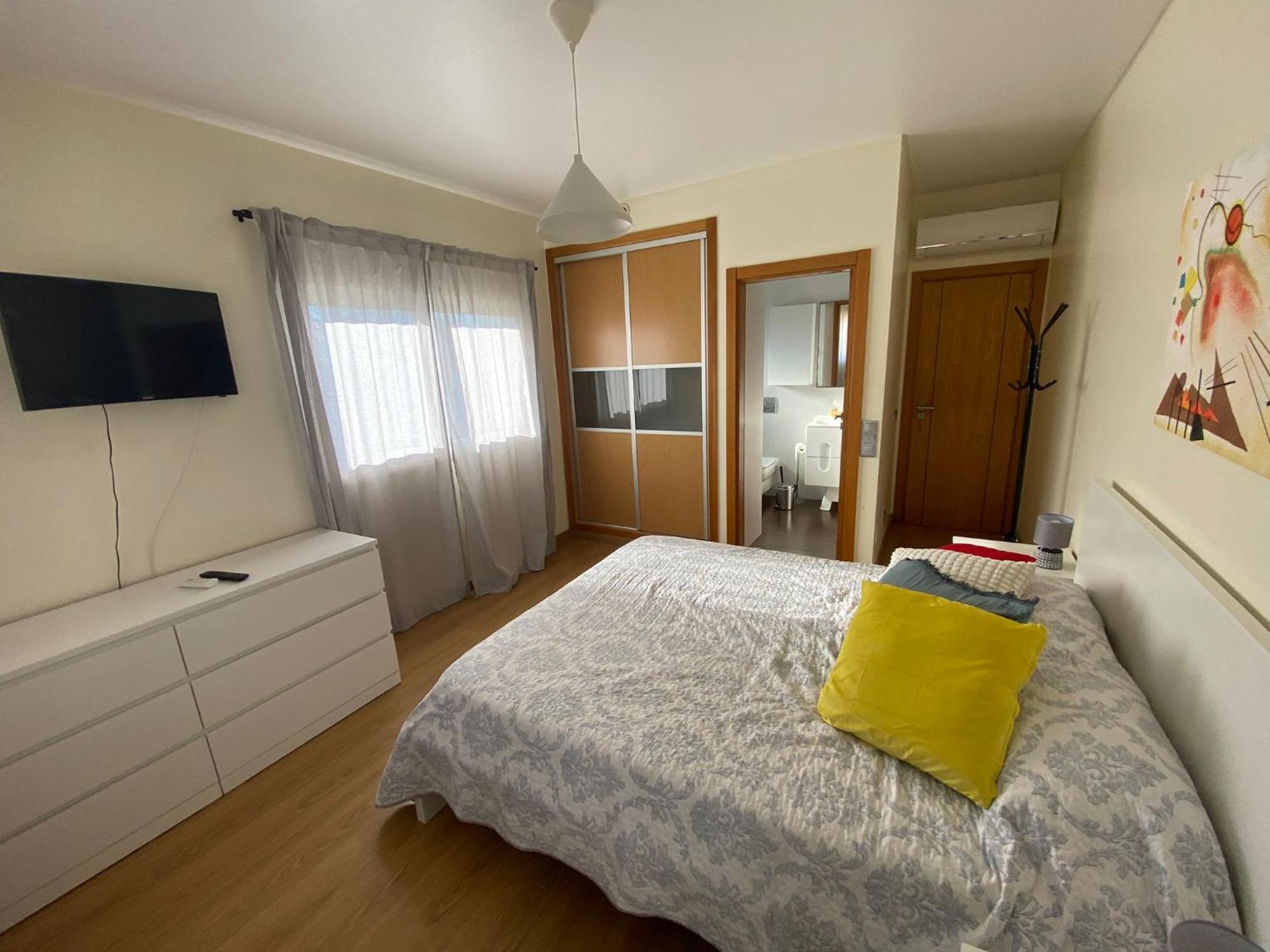 Zion Guest House Алмада Экстерьер фото